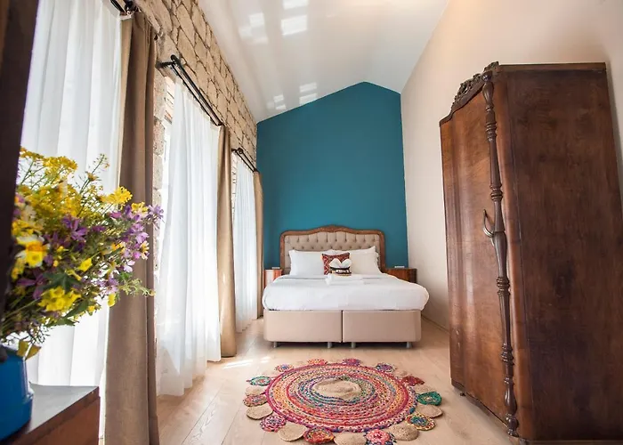 Mastik Koyici Çeşme